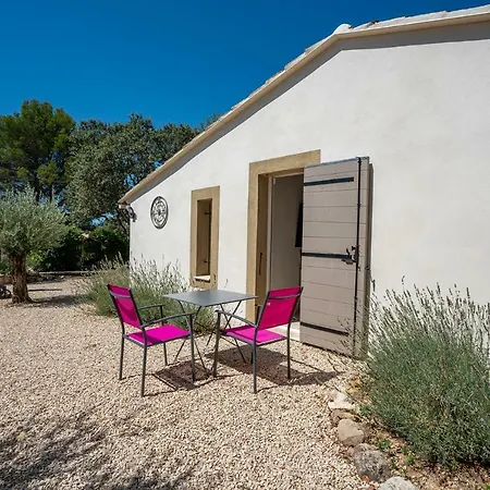 Guest house Mas La Cheneraie - Au Calme, A 10 Mn Du Centre A Pied 3*