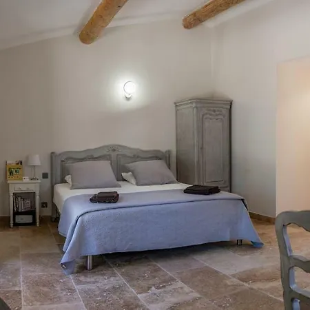 Guest house Mas La Cheneraie - Au Calme, A 10 Mn Du Centre A Pied Lourmarin